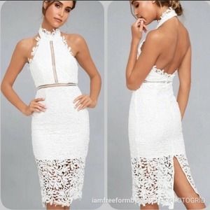 Lulu’s Devine Destiny Halter White Dress size Large
